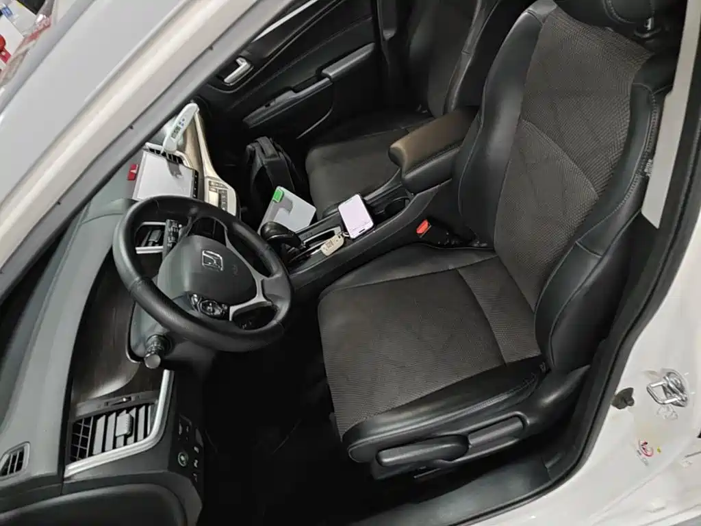 Honda Jade — миниатюра 15
