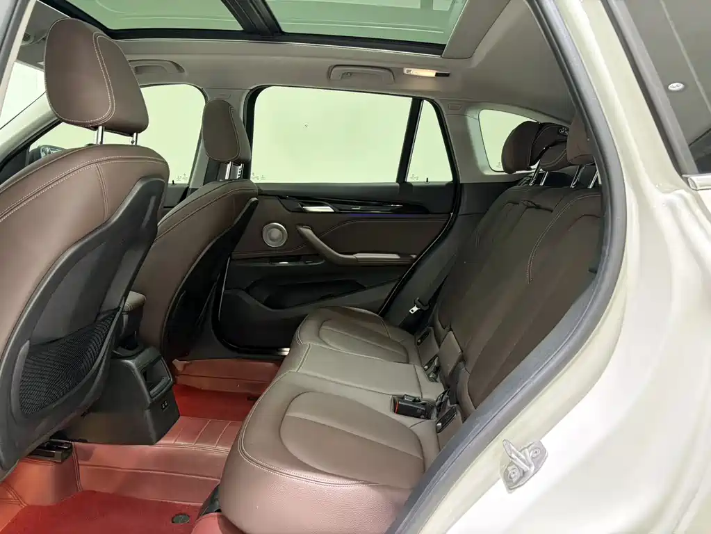 BMW X1 — миниатюра 16