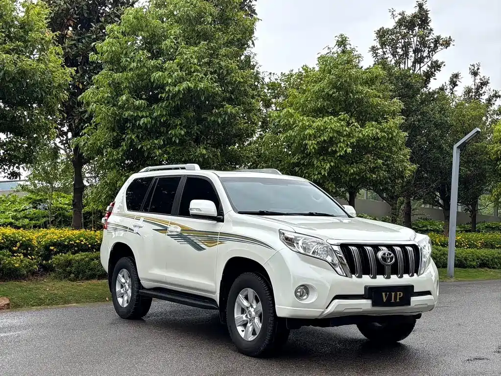 Toyota Prado — миниатюра 3