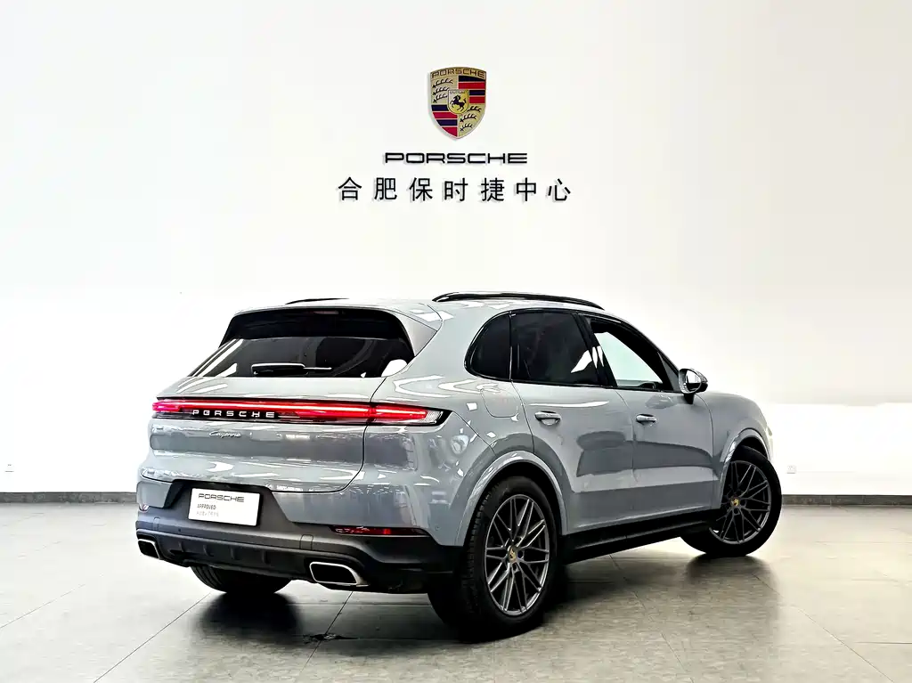 Porsche Cayenne — миниатюра 6