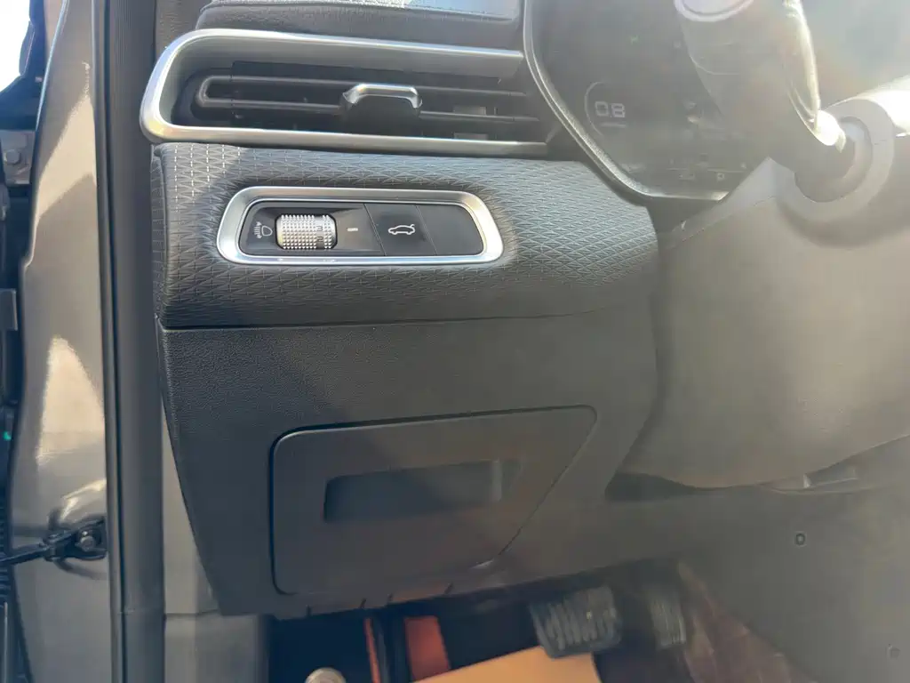 Geely Emgrand - фото 22