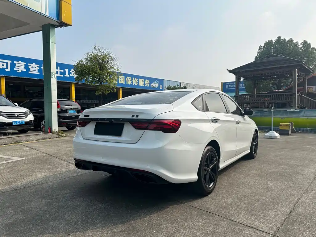 Geely Binrui — миниатюра 9