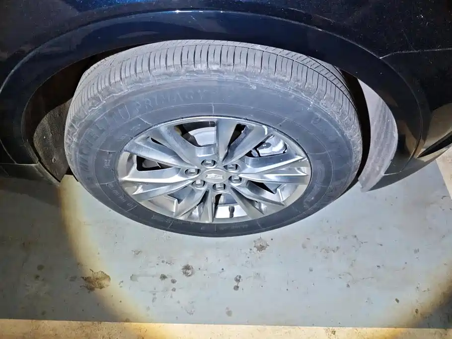 Cadillac XT5 — миниатюра 6