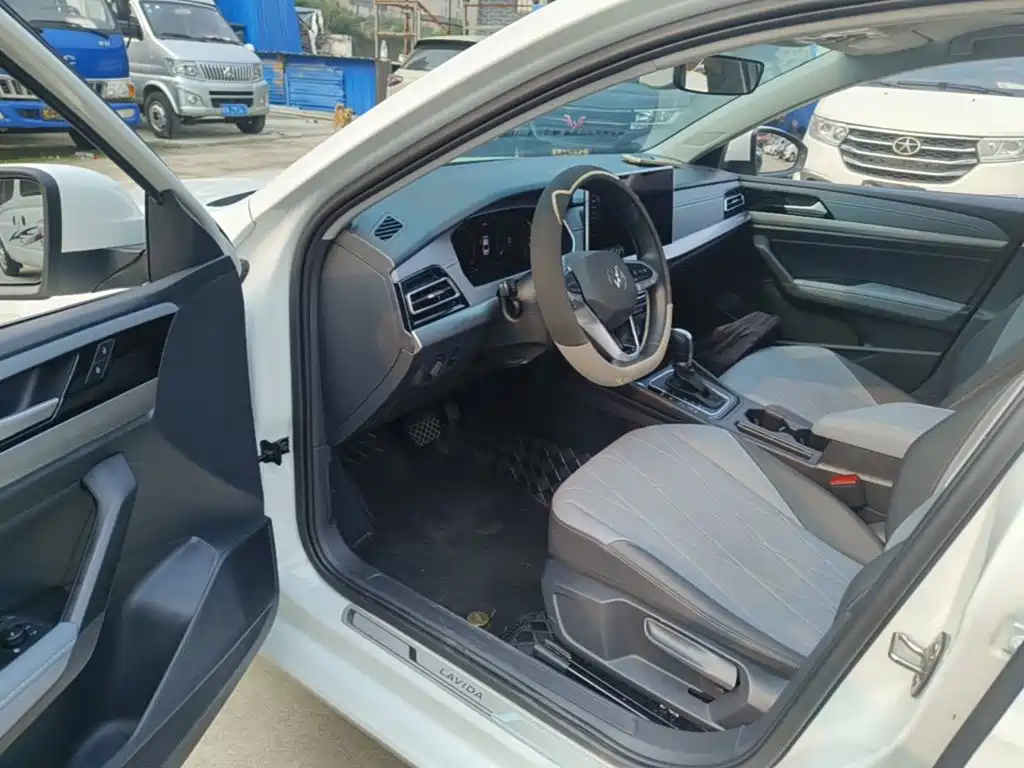 Volkswagen Lavida — миниатюра 16