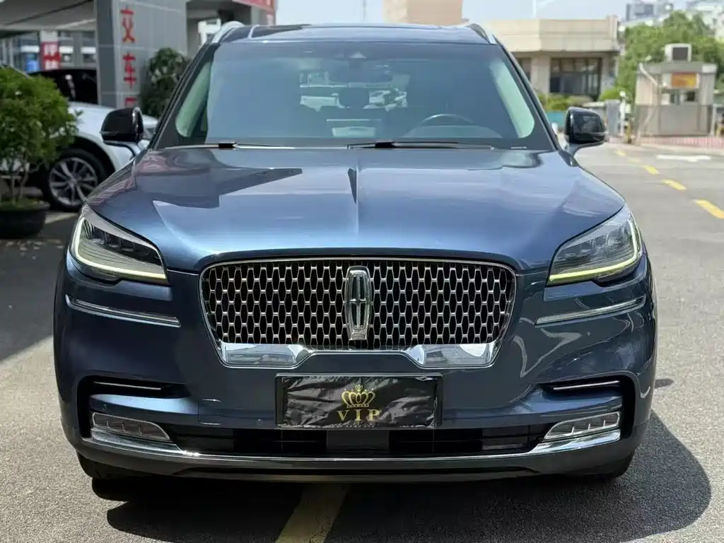 Lincoln Aviator — миниатюра 2