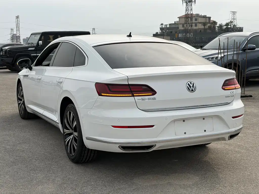 Volkswagen CC — миниатюра 16