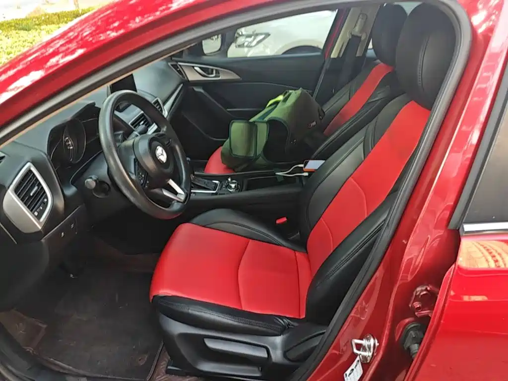 Mazda 3 Axela — миниатюра 15