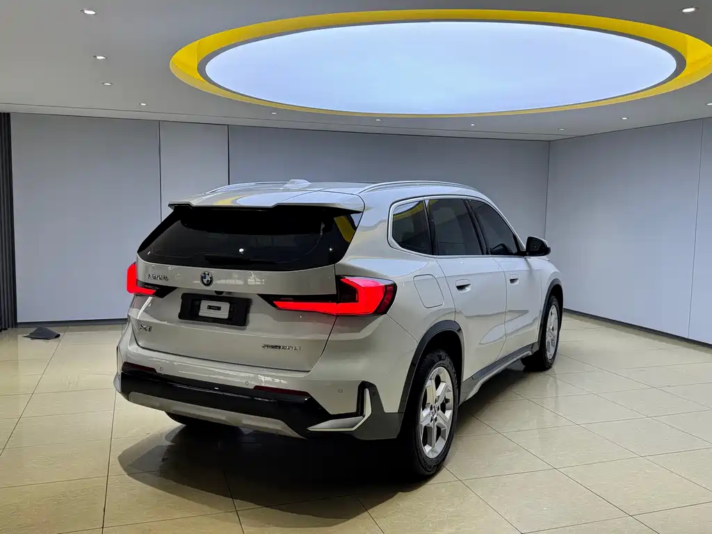 BMW X1 — миниатюра 6