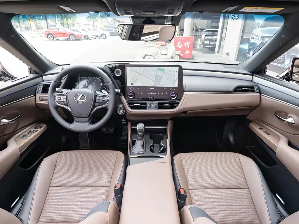 Lexus ES — миниатюра 13