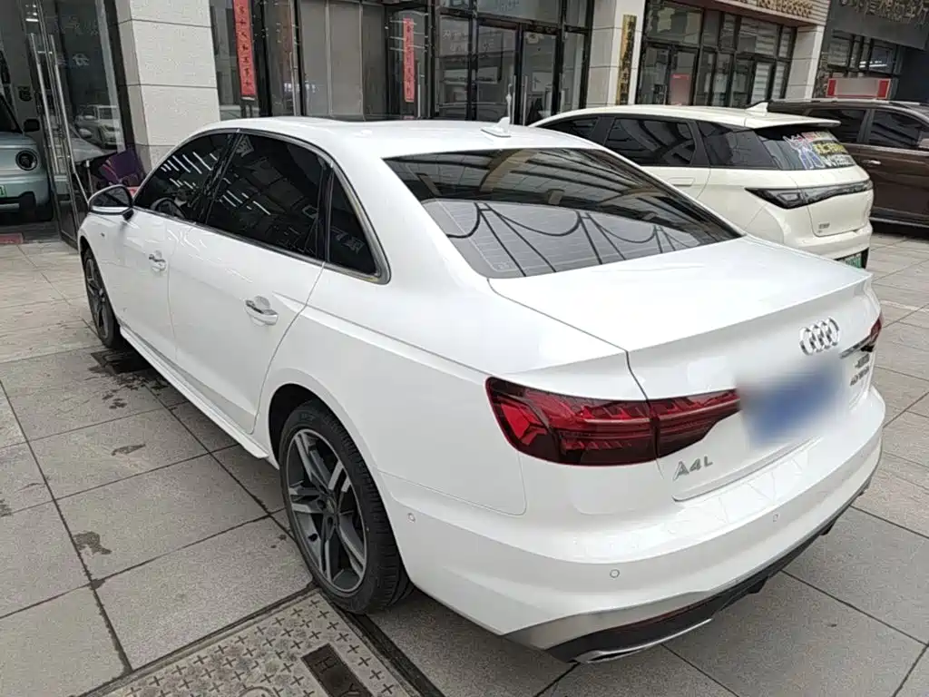 Audi A4L — миниатюра 5