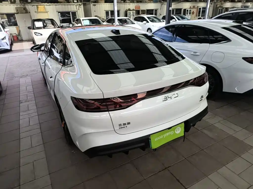 BYD Qin L — миниатюра 5