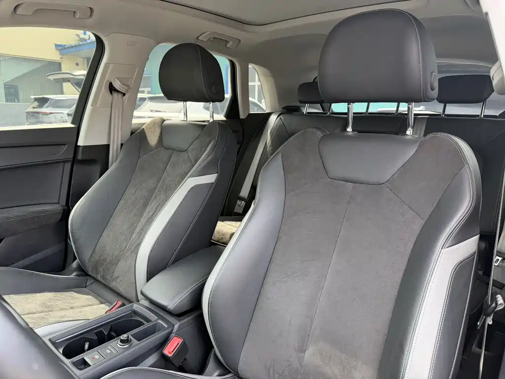 Audi Q3 — миниатюра 10