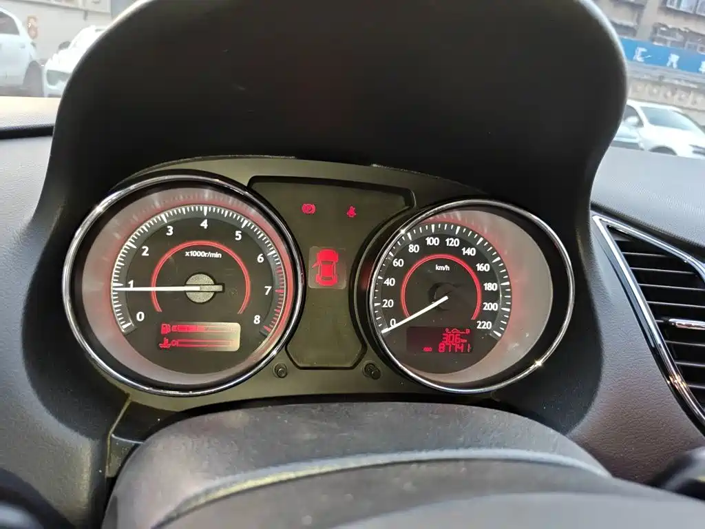 Bestune B50 — миниатюра 12