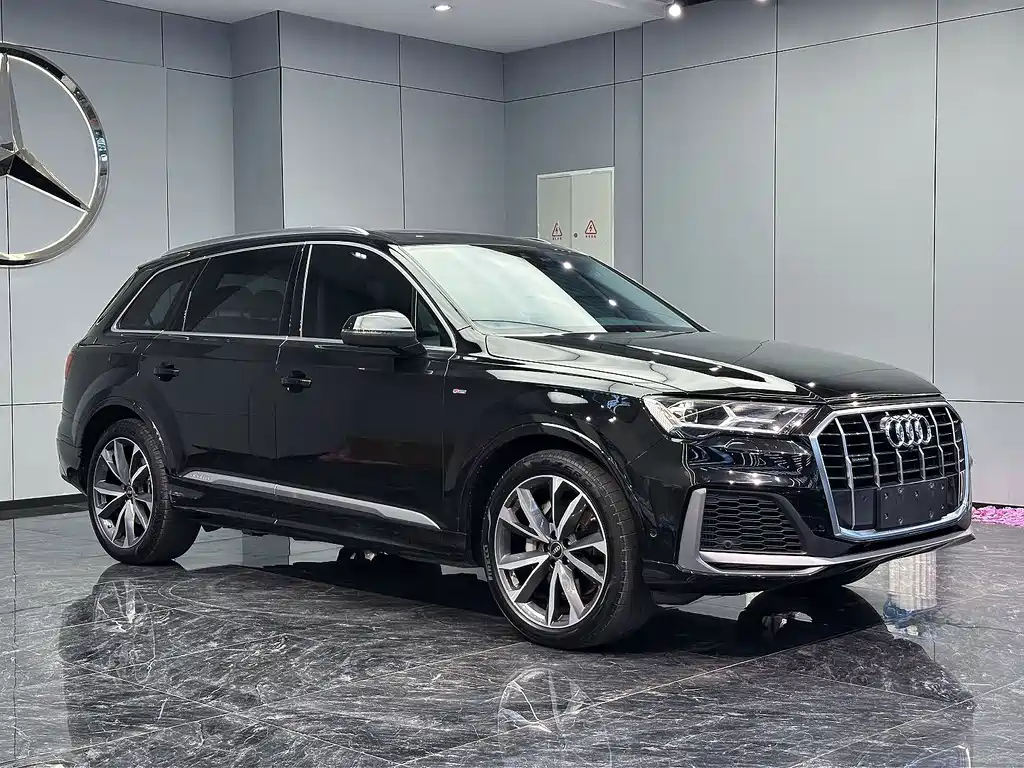 Audi Q7 — миниатюра 3