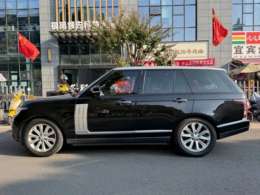 Land Rover Range Rover — миниатюра 3