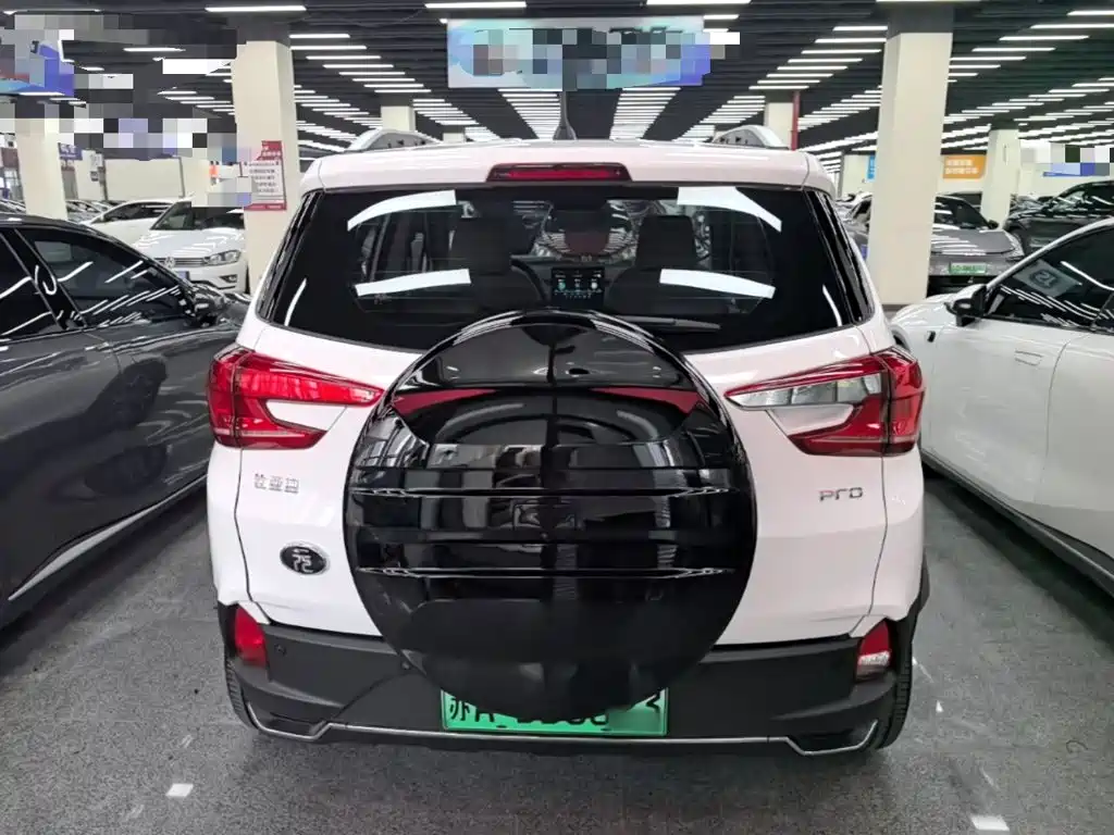 BYD Yuan Pro — миниатюра 6