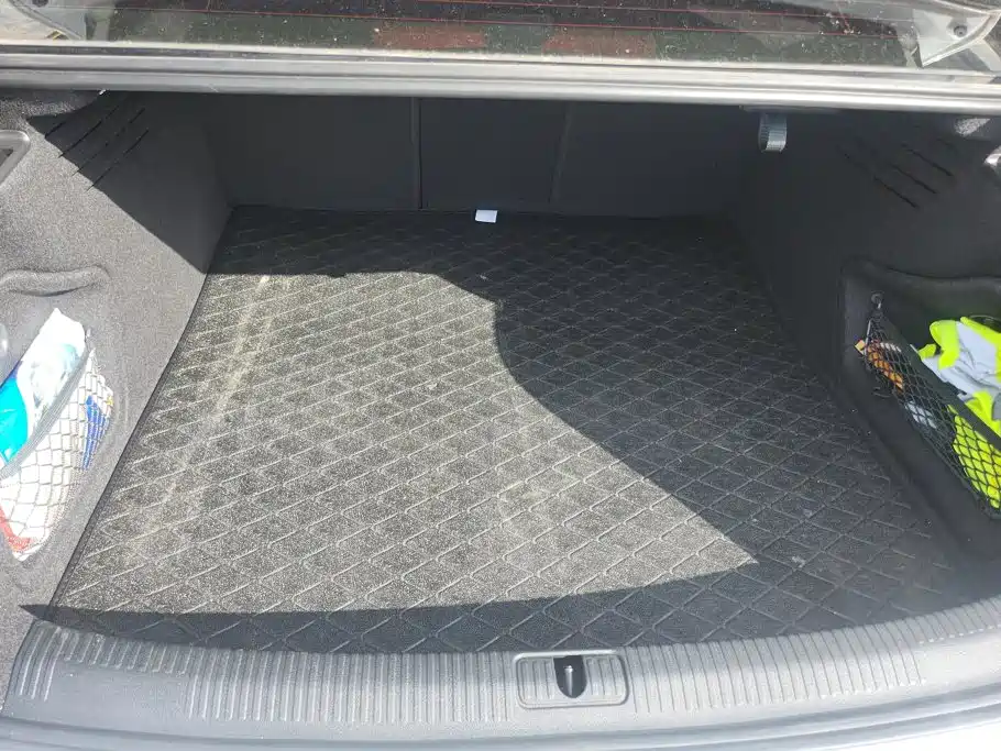 Audi A4L 2024 40 TFSI Luxury