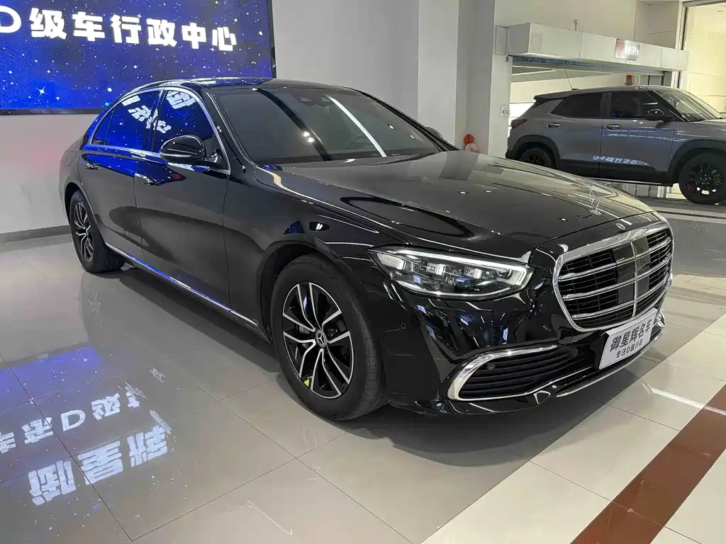 Mercedes-Benz S-Class — миниатюра 3