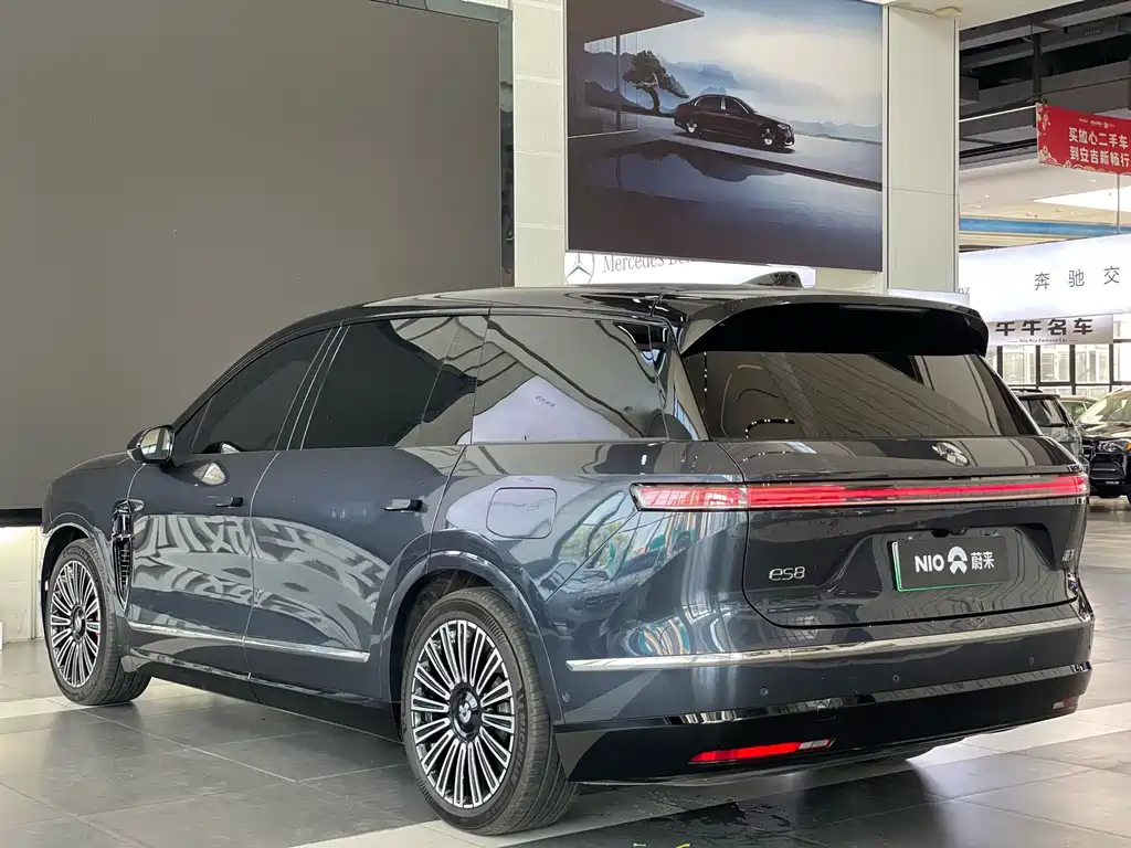 NIO ES8 — миниатюра 5