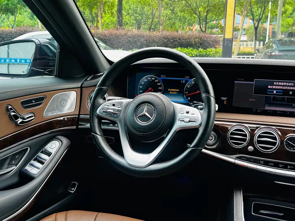 Mercedes-Benz S-Class — миниатюра 5