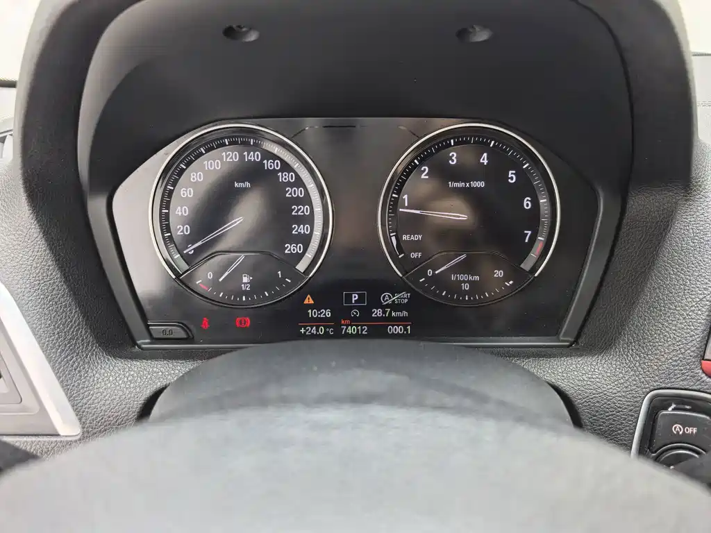 BMW 2 Series (Import) — миниатюра 9