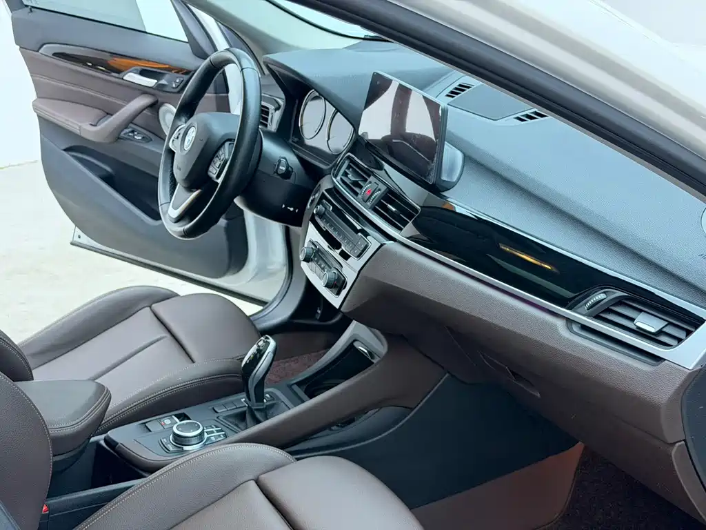 BMW X1 — миниатюра 16