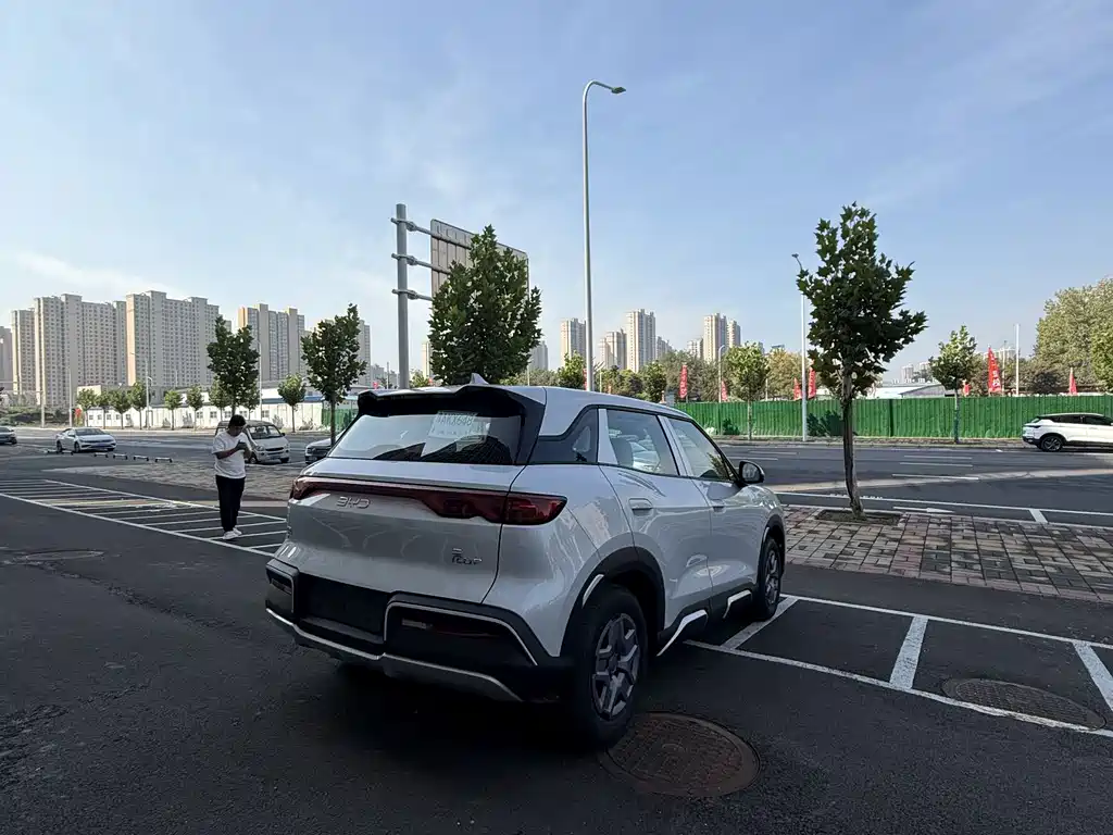 BYD Yuan UP — миниатюра 4