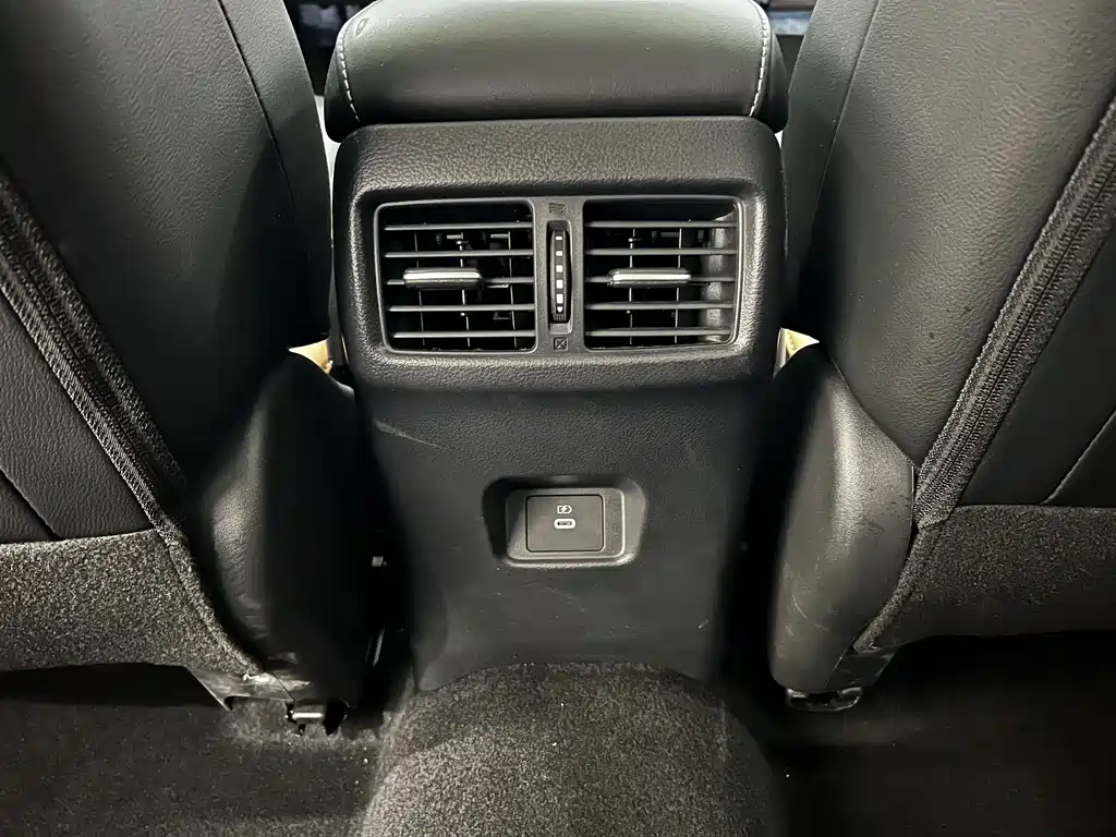 Nissan Sylphy — миниатюра 25