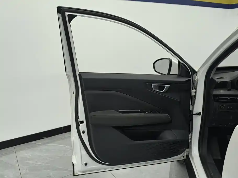 Wuling Xingchi — миниатюра 7