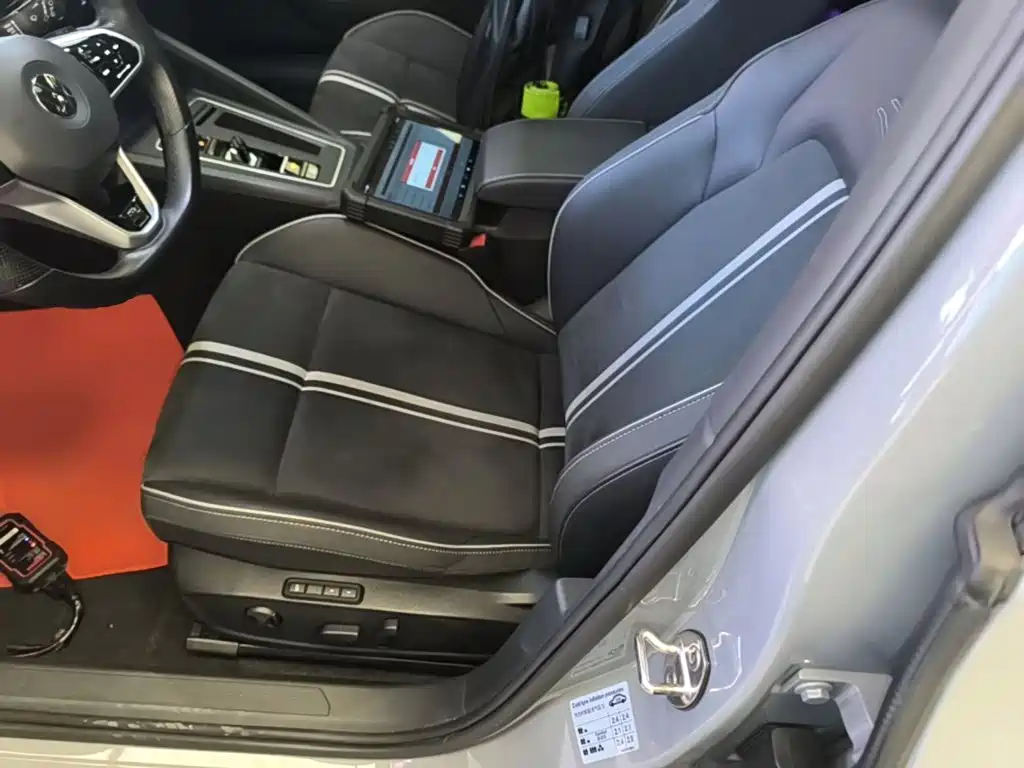 Volkswagen Golf — миниатюра 15