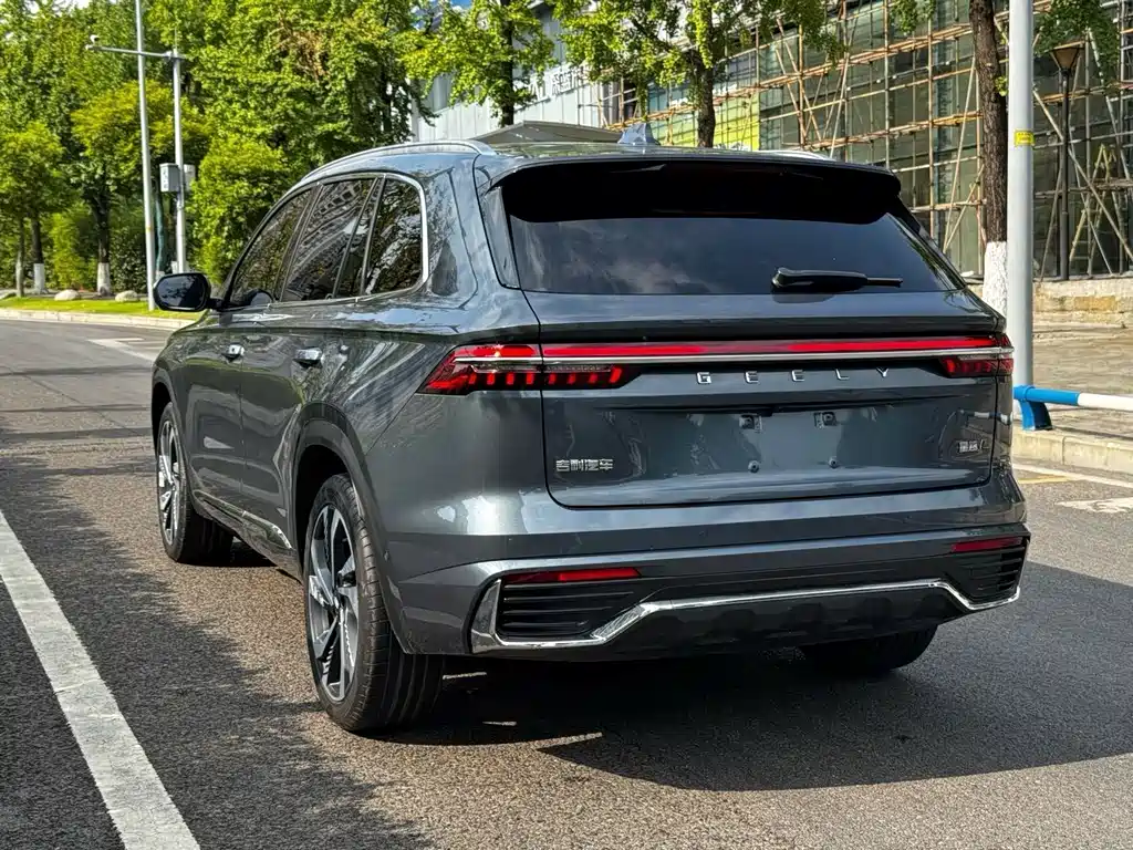 Geely Xingyue L — миниатюра 23