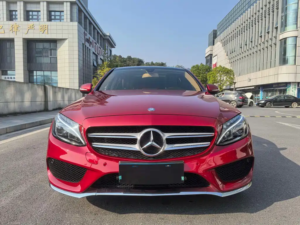 Mercedes-Benz C-Class — миниатюра 2