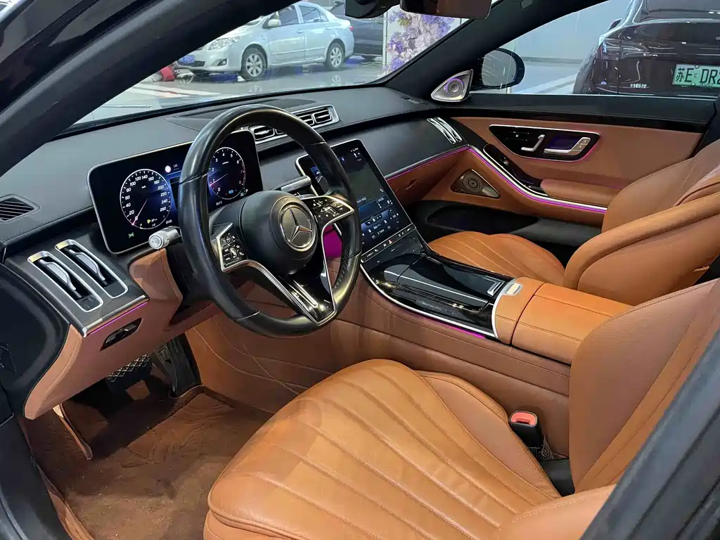 Mercedes-Benz S-Class — миниатюра 9