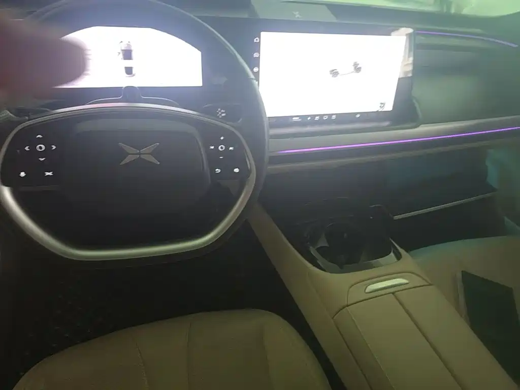XPeng P7 — миниатюра 5