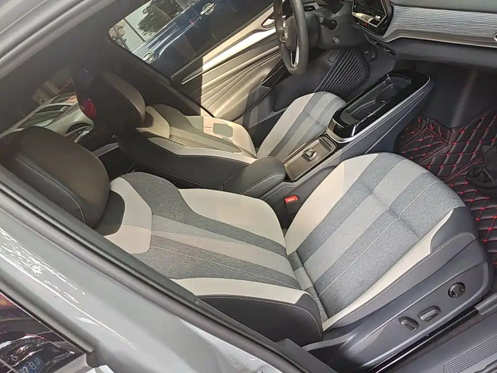 Volkswagen ID.4 Crozz — миниатюра 25