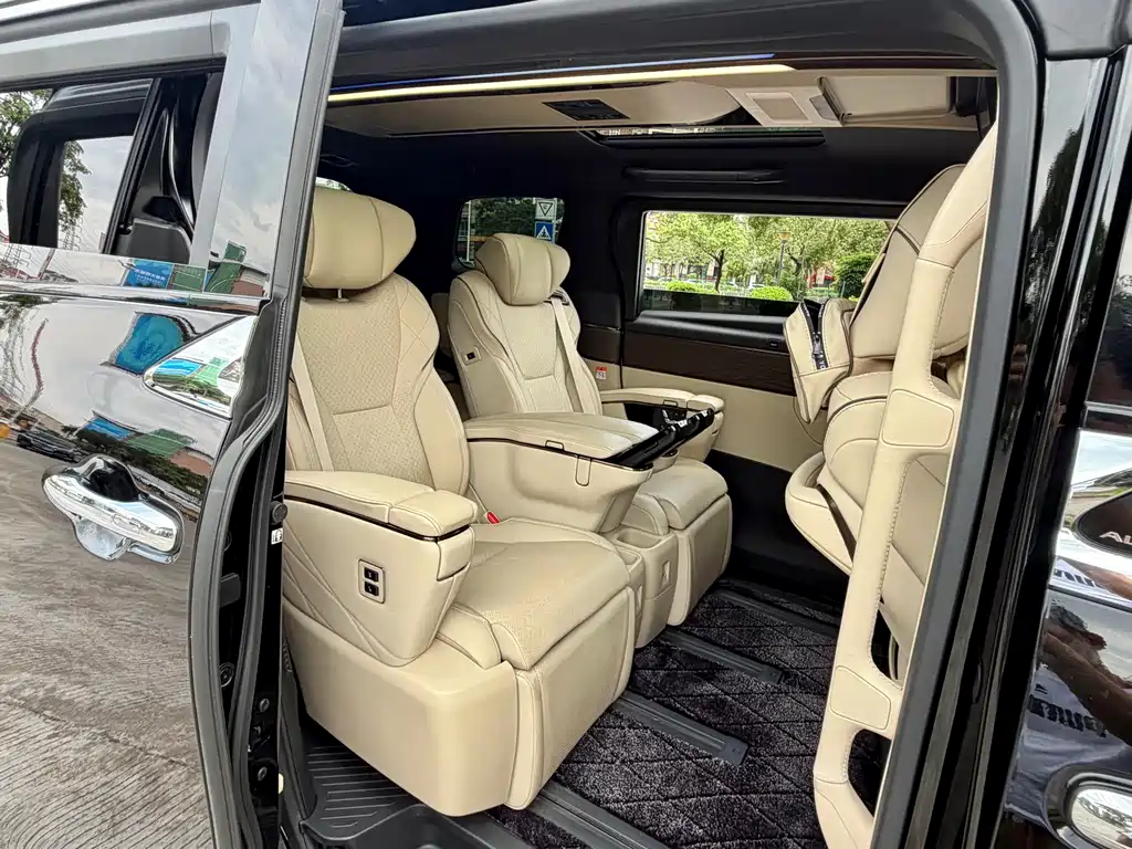 Toyota Alphard — фотографии объявления, Фото 23