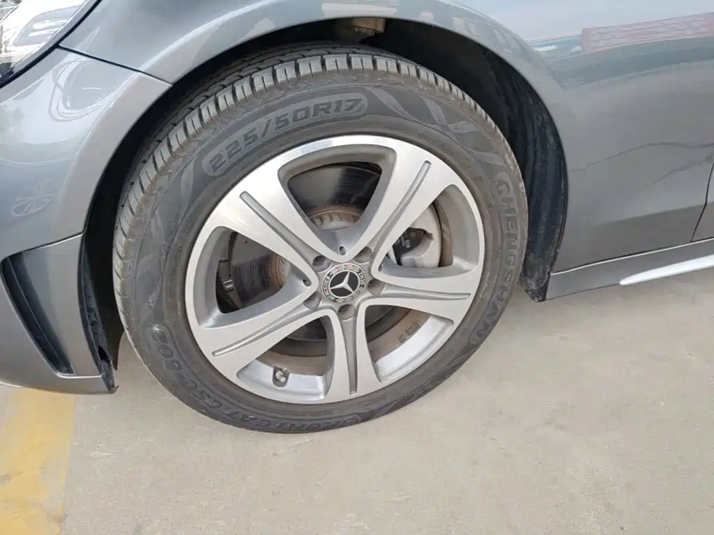 Mercedes-Benz C-Class — миниатюра 23