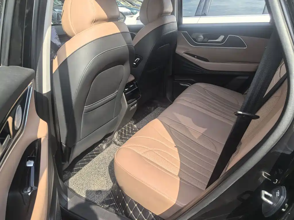 Chery Tiggo 8L — миниатюра 12