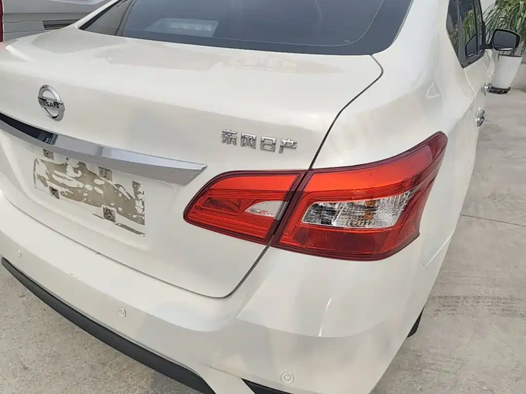 Nissan Sylphy — миниатюра 8