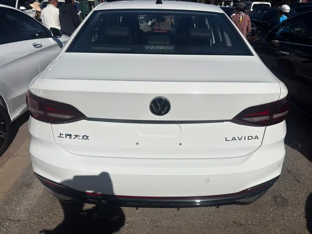 Volkswagen Lavida — миниатюра 19