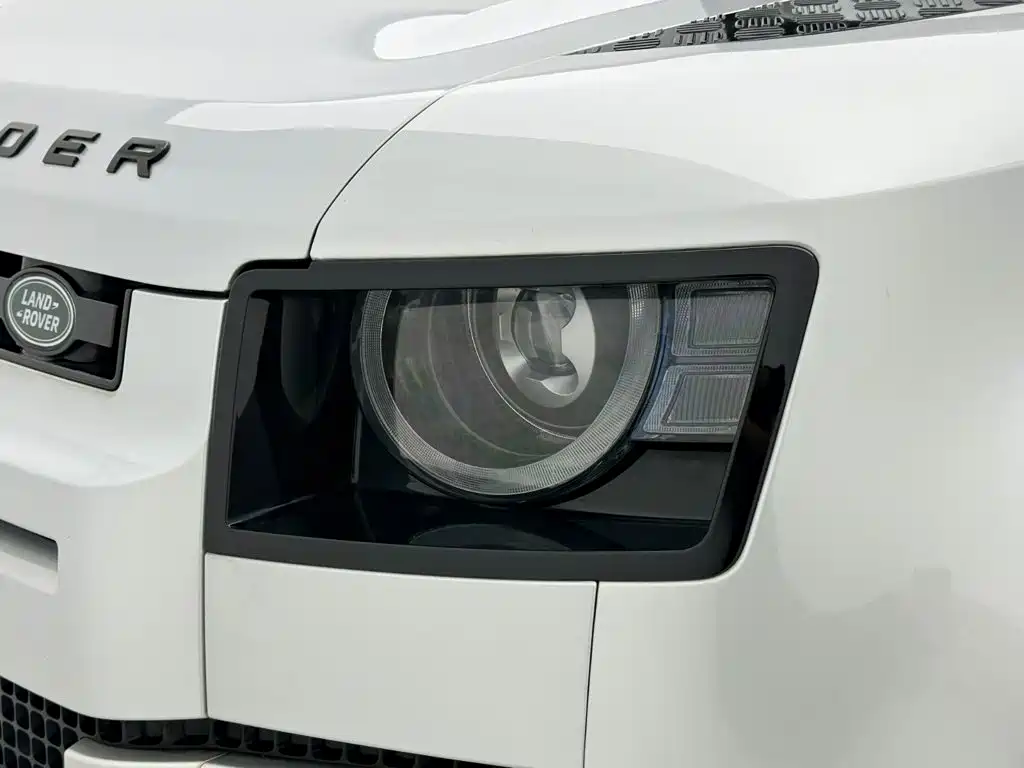 Land Rover Defender New Energy — миниатюра 26