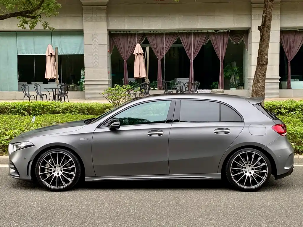 MERCEDES-BENZ A CLASS AMG