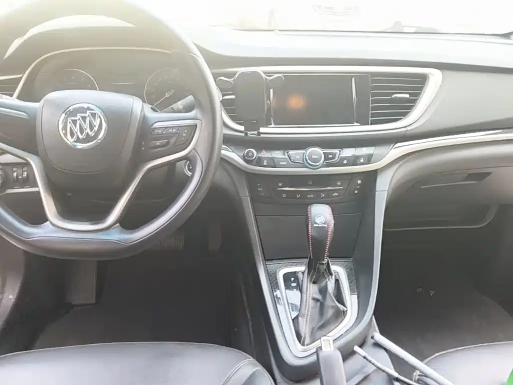 Buick Excelle — миниатюра 14