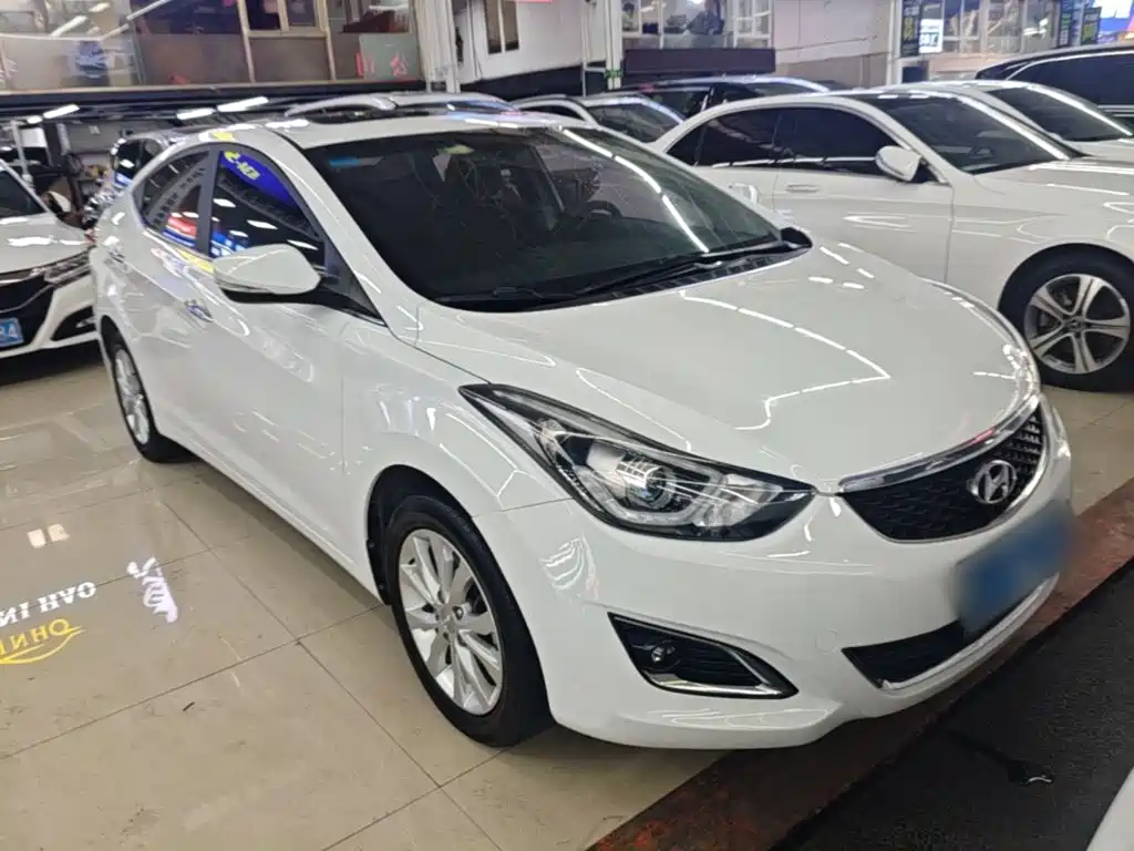 Hyundai Elantra Langdong — миниатюра 4