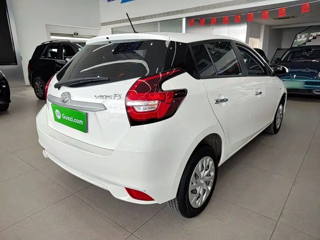 Toyota Vios FS — миниатюра 7