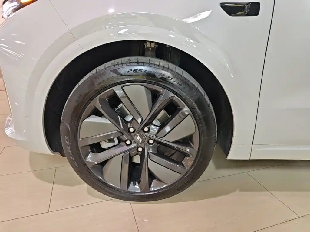 Li Auto Li L6 — миниатюра 23