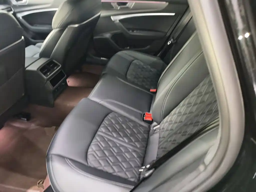 Audi A6L — миниатюра 17
