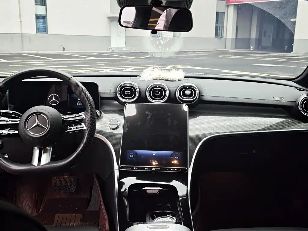 Mercedes-Benz C-Class — миниатюра 9