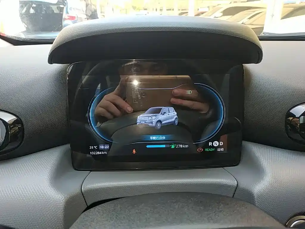Leapmotor Leapmotor T03 — миниатюра 12