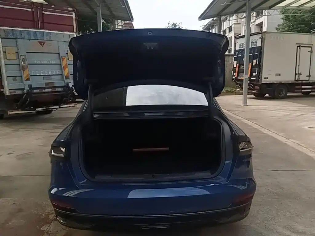 Lincoln Z — миниатюра 19